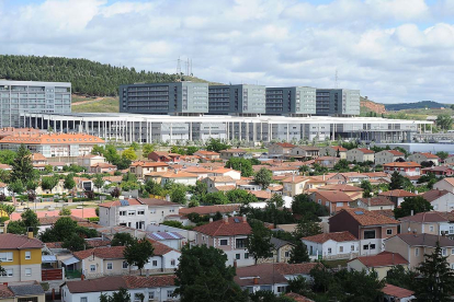 Vista general del Hospital Universitario de Burgos (HUBU). / ECB