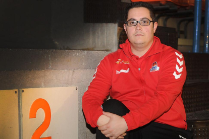 Diego Epifanio, entrenador del San Pablo Burgos-Israel L. Murillo