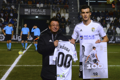 Aitor Córdoba cumplió 100 partidos con la camiseta del conjunto burgalés ante el Huesca. © ECB