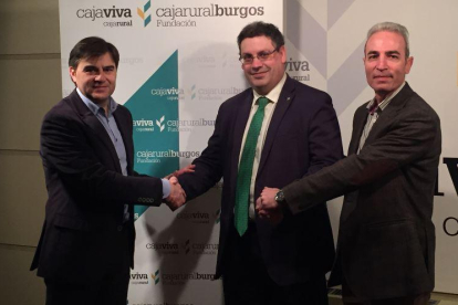 La Fundación Caja Rural y el Burgos Promesas renovaron el convenio de colaboración que les une desde hace años.-