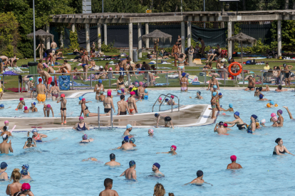 Las piscinas municipales de San Amaro se sitúan en el top de usuarios. SANTI OTERO