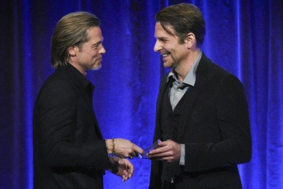 Brad Pitt y Bradley Cooper, este miércoles en Nueva York.-AP / EVAN AGOSTINI
