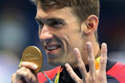Michael Phelps, tras ganar una medalla de oro en Río de Janeiro.-Ap / Lee Jin-man