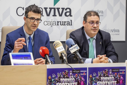 Rubén Martínez y Germán Martínez durante la rueda de prensa.-SANTI OTERO