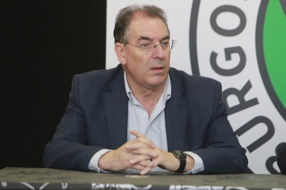 Miguel Ángel Benavente, miembro del Consejo de Administración del Burgos CF.  RAÚL OCHOA