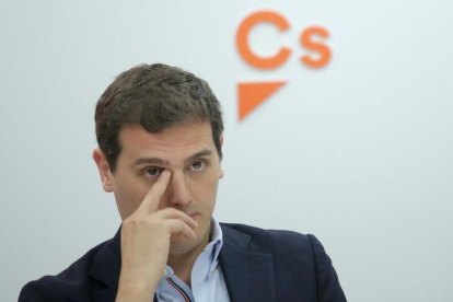 Albert Rivera en la reunion del comite ejecutivo de Ciudadanos.-JOSÉ LUIS ROCA