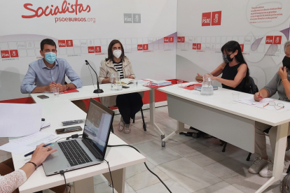 La secretaria general del PSOE de Burgos, Esther Peña, exige a la Junta de Castilla y León una gestión diligente de los fondos de recuperación europeos. ECB