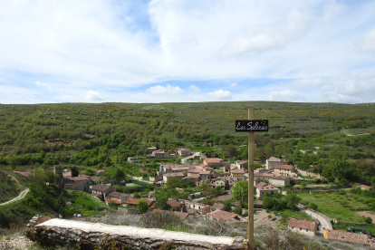 Terradillos de Sedano está situado al norte de Burgos, entidad menor y dependiente del Ayuntamiento de Sedano.