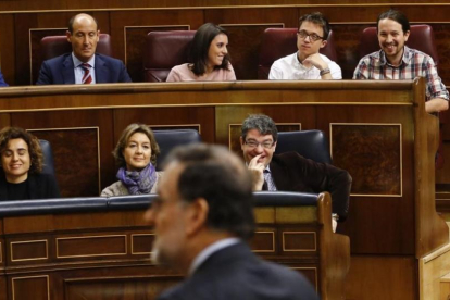 Mariano Rajoy se dirige al Congreso, este miércoles durante la sesión de control al Gobierno.-AGUSTÍN CATALÁN