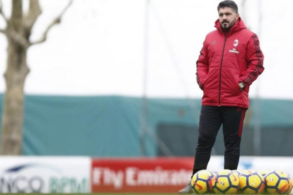 Gattuso, en el primer entrenamiento del Milan, en las instalaciones de Milanello.-EL PERIÓDICO