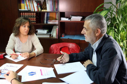 La presidenta del Grupo Socialista Español en el Parlamento Europeo, Iratxe García, se reúne con el secretario general de UGT de Castilla y León, Agustín Prieto, para analizar el Programa de Garantía Juvenil-Ical