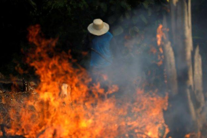 Imagen de un incendio en el Amazonas.-AGENCIAS