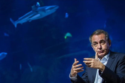 El expresidente del Gobierno José Luis Rodríguez Zapatero, en el Foro Global Sur que se celebra este viernes en Valencia.-MIGUEL LORENZO