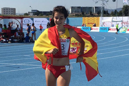 Marina Peña celebra el bronce conseguido ayer en Tiflis.-FOTO CEDIDA POR EL FLORENTINO DÍAZ REIG