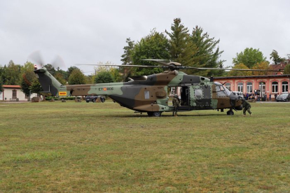 Los tres helicópteros de transporte HT29 (NH90) tienen base en Agoncillo (Logroño). DEFENSA