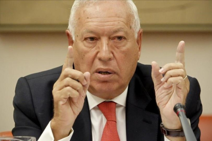 El ministro de Asuntos Exteriores, José Manuel García Margallo, en una reciente comparecencia en comisión.-JOSÉ LUIS ROCA