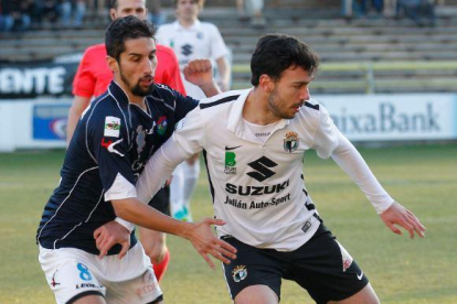 Imagen del partido entre el Burgos CF y el Boiro de la primera vuelta.-SANTI OTERO