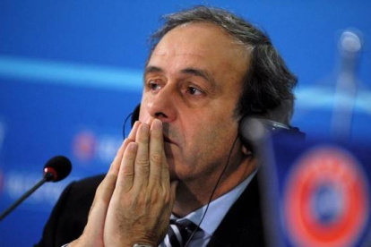 Platini durante un acto celebrado por la UEFA-AGENCIA AFP / NIKOLAY DOYCHINOV