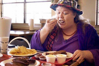 Kat Robinson, tremenda crítica gastronómica de Arkansas.-EL PERIÓDICO