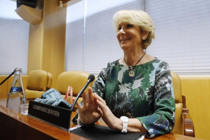 Esperanza Aguirre comparece en la comisión de investigación de la corrupción en la Comunidad de Madrid.-AGUSTÍN CATALÁN