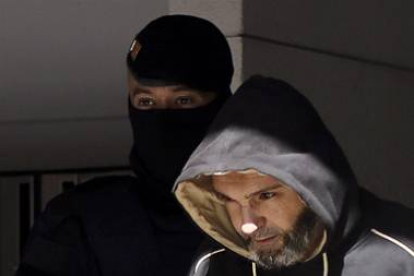 Detención del cerebro de la célula yihadista en Sabadell.-Foto: DANNY CAMINAL