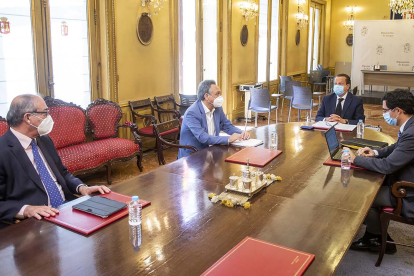 Foto de archivo del presidente del Consejo de Cuentas, Mario Amilivia, en la Diputación de Burgos. S. O.