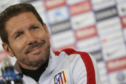 Simeone, en una rueda de prensa en el Calderón.-Foto: AGUSTÍN CATALÁN