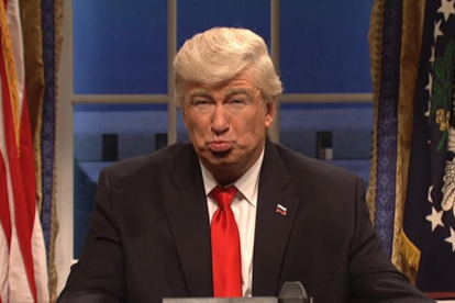 Alec Baldwin en una de sus imitaciones de Donald Trump (SNL).-EL PERIÓDICO