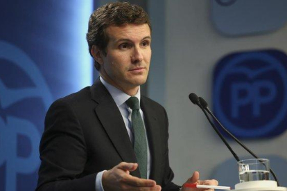 Pablo Casado durante la rueda de prensa que ofrecida tras la reunión del Comité Ejecutivo Nacional.-DAVID CASTRO