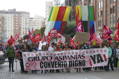 Manifestación de los sindicatos por la situación de Aspanias.ECB