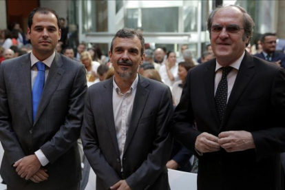 Los líderes de Ciudadanos, Podemos y el PSOE en la Asamblea de Madrid en una imagen reciente-JOSÉ LUIS ROCA