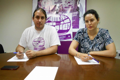 Mario Martín Veganzones y Laura del Pozo, durante la rueda de prensa que ofrecieron ayer.-L. V.