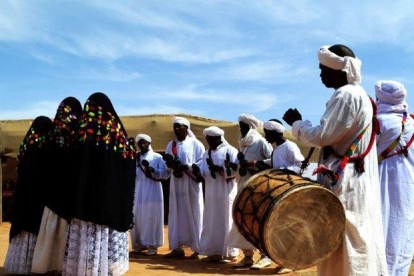Música negra Gnawa de Marruecos.-