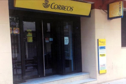 Oficina de correos-EL PERIÓDICO / ARCHIVO