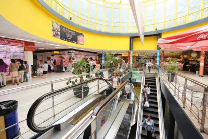 Interior del Mercado Norte, ubicado en la plaza de España.-RAÚL G. OCHOA