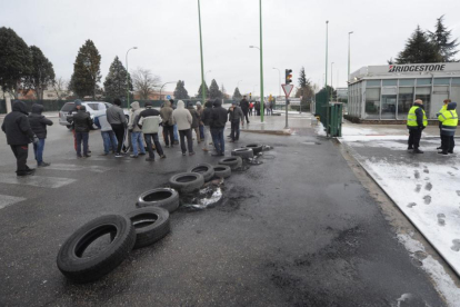 Imagen de la la jornada de huelga en la fábrica de Burgos del pasado 13 de febrero.-ISRAEL L. MURILLO