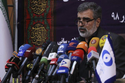 El portavoz de la organización de energía atómica iraní Behrouz Kamalvandi informa de las medidas tomadas que infringen el acuerdo internacional del 2015.-ATOMIC ENERGY ORGANIZATION OF IRAN