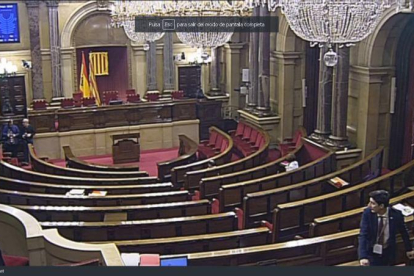 El Parlament de Cataluña, vacío-EL PERIÓDICO