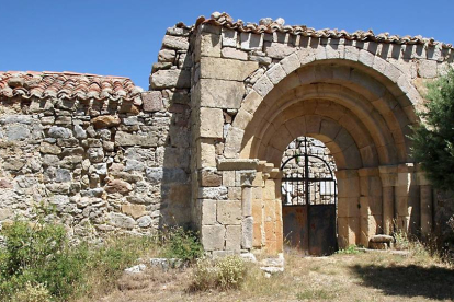 Arco de entrada de la Ermita de Nuestra Señora del Rosario.-FLICKFR