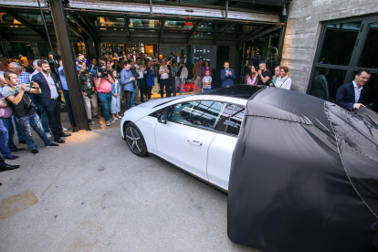 El Grupo Ureta Motor presentó su ‘Magical Garage’ con la gama de vehículos eléctricos Mercedes-EQ como protagonista. TOMÁS ALONSO