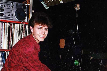 Freddy Corcuera aterrizó en la discoteca Armstrong como dj a finales del año 89.-ECB