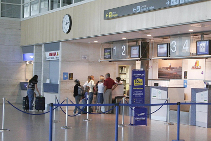 <p> Aeropuerto de Valladolid | E.P. </p>