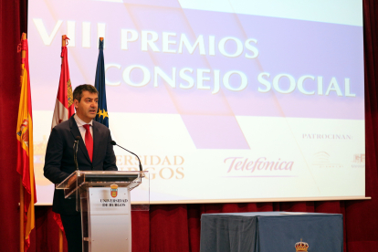 Jerónimo González Bernal, investigador principal, durante su intervención el 23 de enero de 2020 en los Premios del Consejo Social de la UBU. ECB