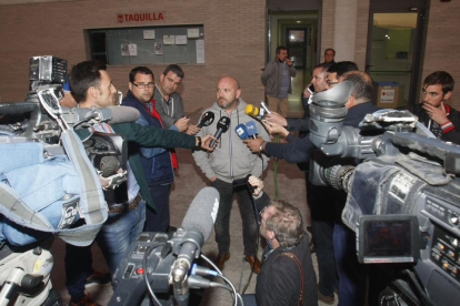 David Aguilar, presidente de la gestora, el martes, ante los medios informativos.-EFE