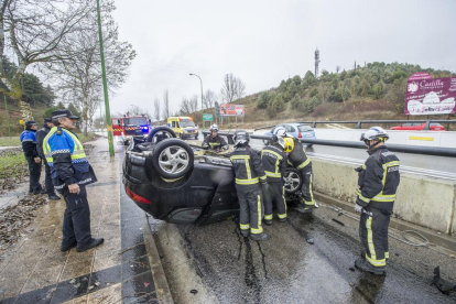 Accidente en la carretera del cementerio.-ISRAEL L. MURILLO