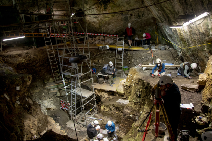 El Portalón de Cueva Mayor, Sierra de Atapuerca se excava desde el año 2000. Primero en un pozo y desde xxxx en extensión. ENEKO IRIARTE (LEH)