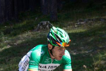 Carlos Barbero durante la pasada Vuelta a Burgos.-RICARDO ORDÓÑEZ