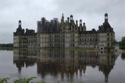 Imágenes de las calles de Francia anegadas por las reicentes inundaciones que se han cobrado ya cinco vidas.-AFP
