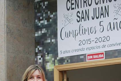 Sonia Rodríguez en el centro cívico San Juan. RAÚL G. OCHOA