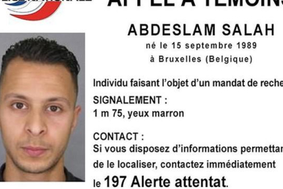 Fotorgrafía del terrorista Salah Abdeslam difundida por la policía francesa tras los atentados de París.-
